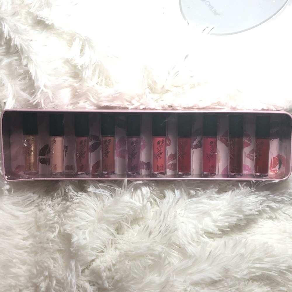 JLB Cosmetics Kiss Kiss 10 piece Lip Gloss
